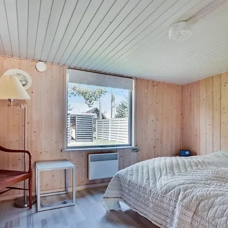 Three-bedroom Holiday In *
